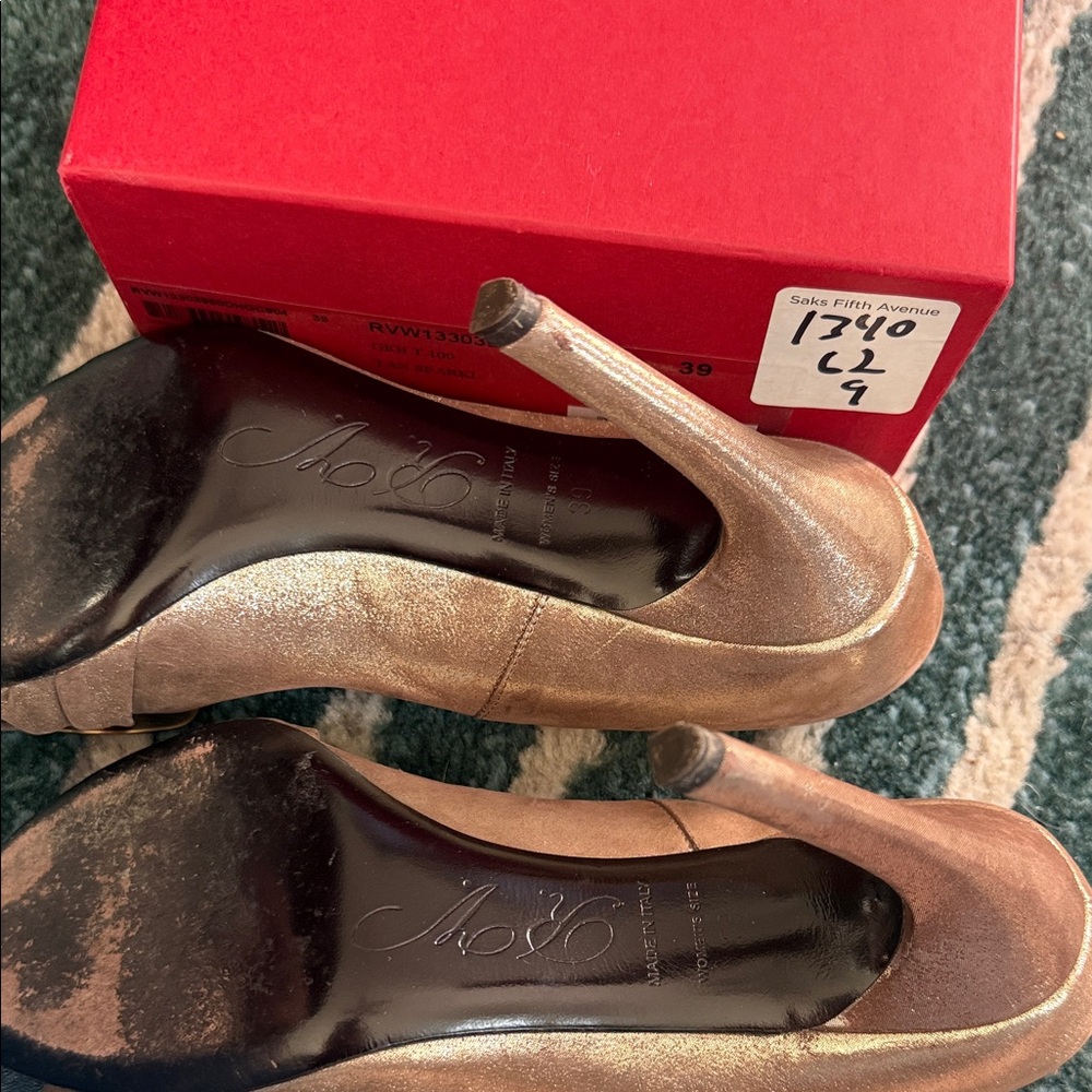 Roger Vivier Gold and Brown Buckle Peep-Toe Pumps - Picture 9 of 11
